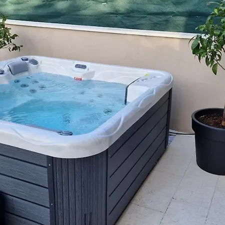 Apartment Zagar With Jacuzzi *